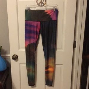 Teeki yoga pants